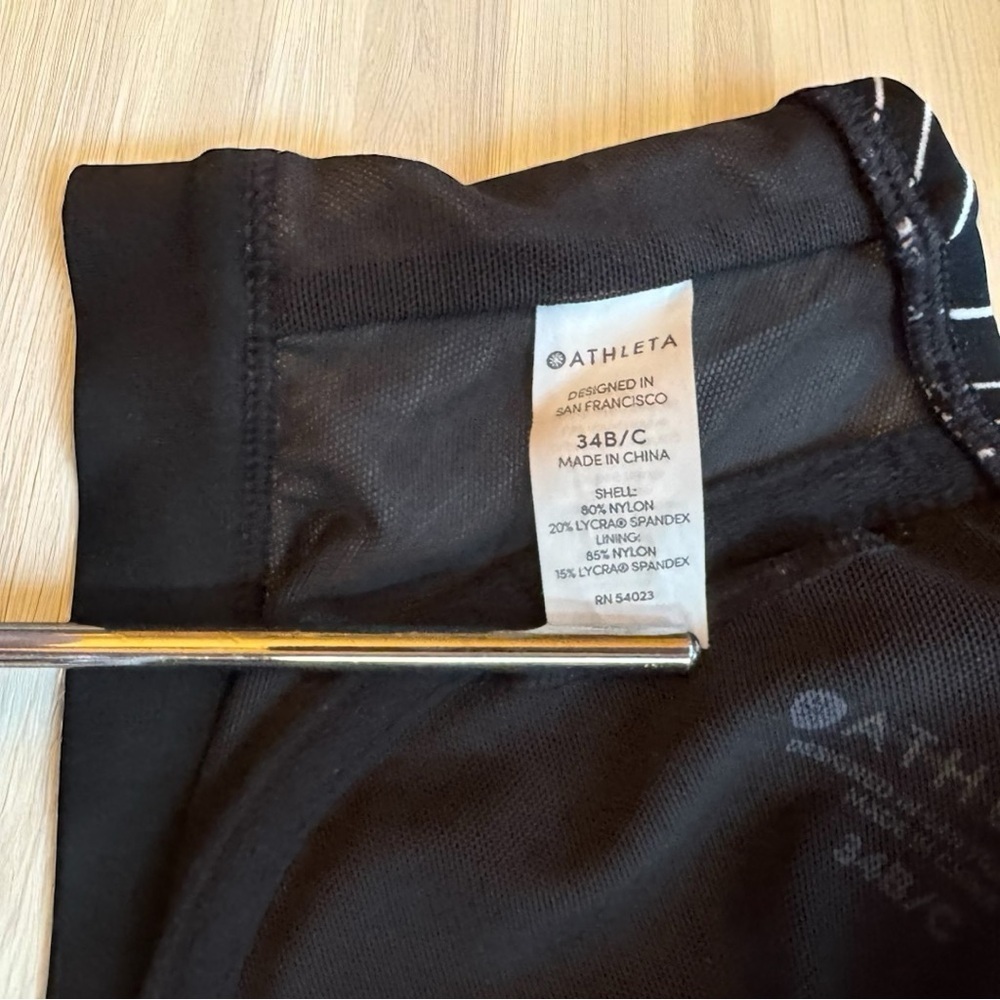 🖤 Athleta Bra-Sized Chevron Bikini Top – 34B/C 🖤 - Picture 10 of 12
